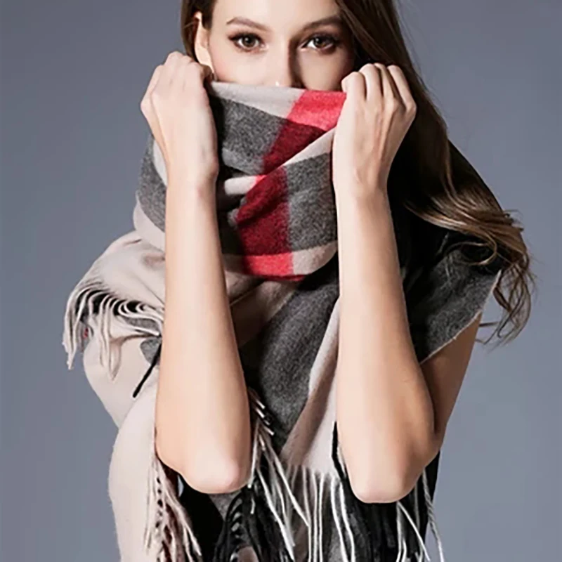

2020 Роскошные брендовые клетчатые шарфы, кашемировые шали, женская зимняя теплая шаль в клетку, плащ, толстые одеяла, шарф с кисточками, подар...