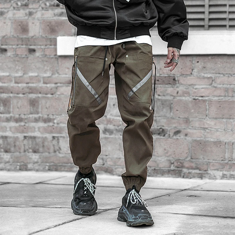 Fashion Cargo Pants Men Techwear Joggers Pant Hip hop Streetwear Washed Cotton Zipper Patch Pocket Korean Style Harem Pants Man
Fashion Cargo Pants Men Techwear Joggers Pant Hip hop Streetwear Washed Cotton Zipper Patch Pocket Korean Style Harem Pants Man