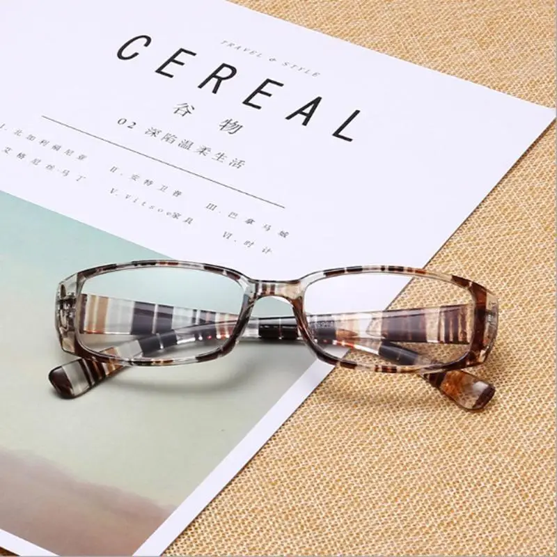 Fashion Retro Print Reading Glasses Women Men Portable High-definition Presbyopic Lens Retro Magnifier Eyewear Diopter +1.0~+4.0
Fashion Retro Print Reading Glasses Women Men Portable High-definition Presbyopic Lens Retro Magnifier Eyewear Diopter +1.0~+4.0