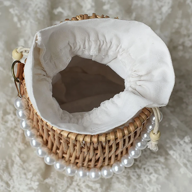 Wicker Pearl Mini Handbag, Stylish Weave Bucket Tote Bags for Beach Travel Party or Daily Leisure
Wicker Pearl Mini Handbag, Stylish Weave Bucket Tote Bags for Beach Travel Party or Daily Leisure