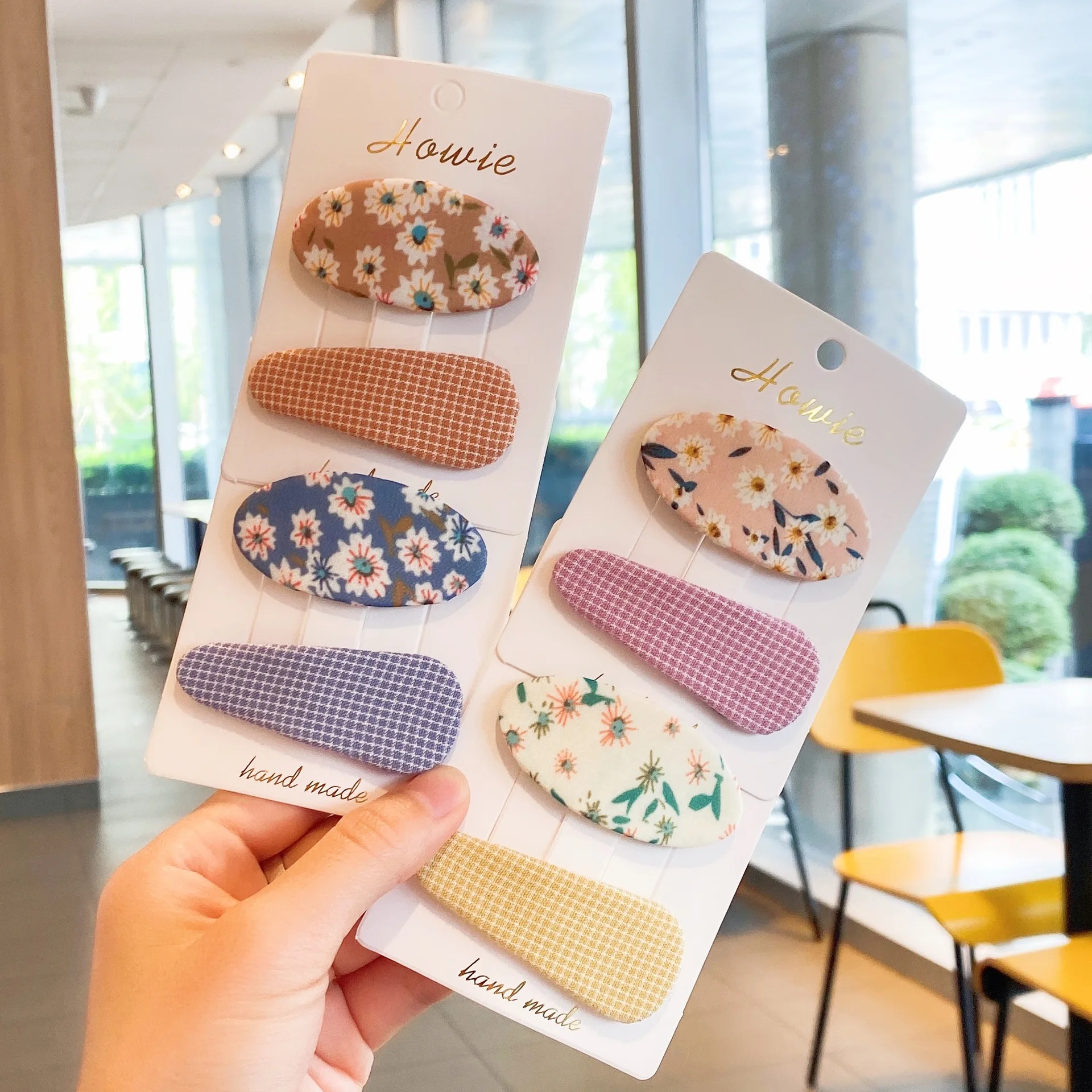 2 Pcs New Korean Children Hairpins Simple Fashion Colorful Embroidery Flower Baby Clip for Sweet Girl Princess Hair Accessories
2 Pcs New Korean Children Hairpins Simple Fashion Colorful Embroidery Flower Baby Clip for Sweet Girl Princess Hair Accessories