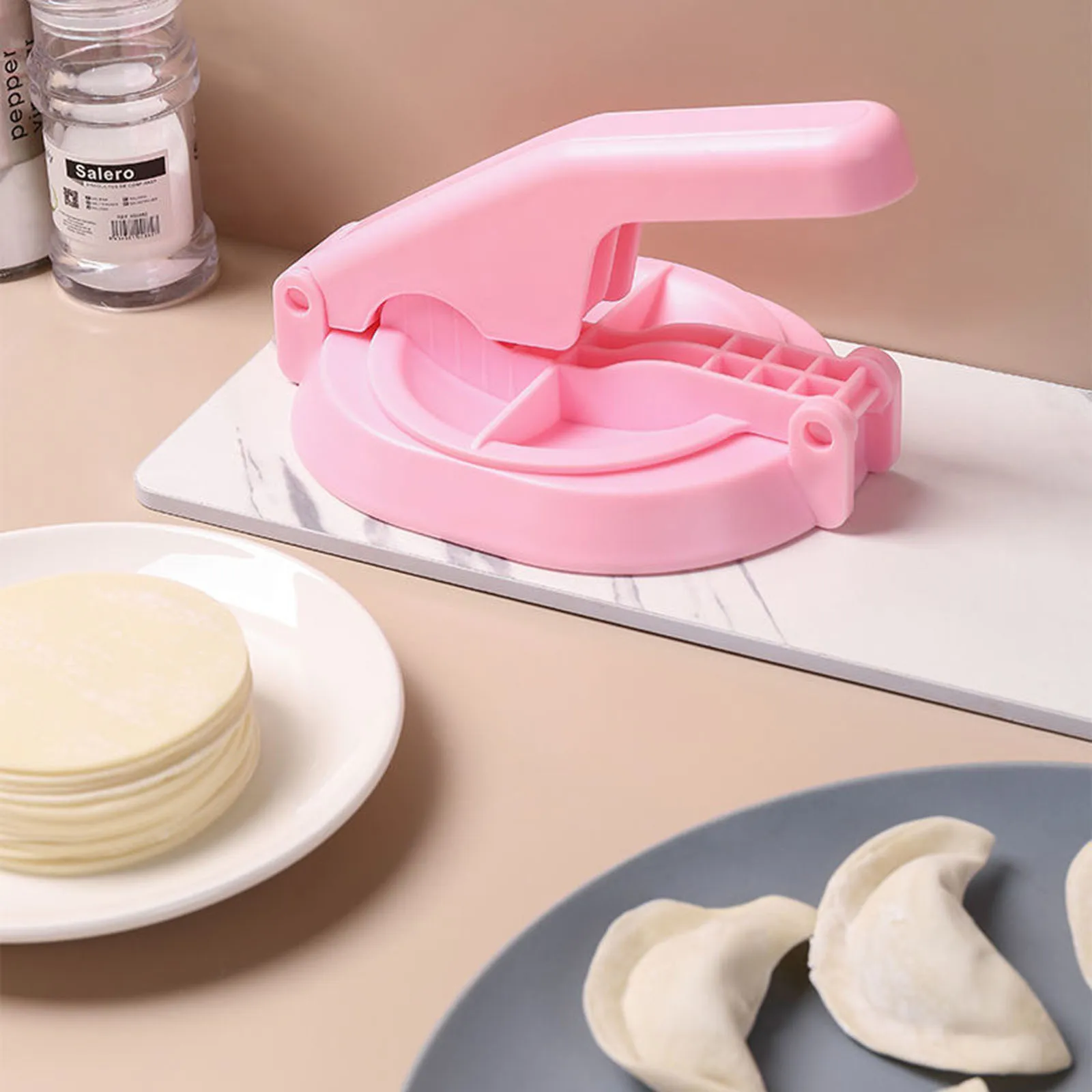 Multifunction Plastic Mould Dumpling Maker Plastic Dumpling Mould Dough Press Molds DIY Cooking jiaozi Dumpling Maker Kitchen
Multifunction Plastic Mould Dumpling Maker Plastic Dumpling Mould Dough Press Molds DIY Cooking jiaozi Dumpling Maker Kitchen