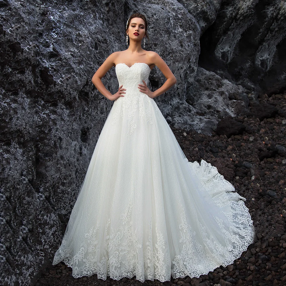 High Quality Wedding Dress A Line Floor Length Bridal Gown Sweetheart Sleeveless Applique Vestido De Novia Plus Size
High Quality Wedding Dress A Line Floor Length Bridal Gown Sweetheart Sleeveless Applique Vestido De Novia Plus Size