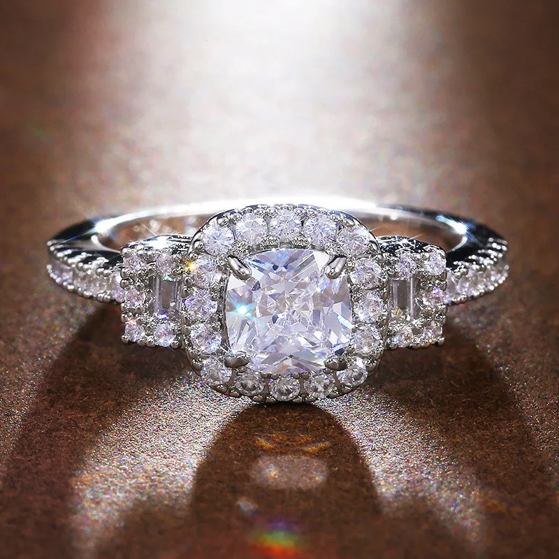 Luxury Female White Crystal Stone Ring Vintage Silver Color Wedding Thin Ring Promise Square Zircon Engagement Rings For Women
Luxury Female White Crystal Stone Ring Vintage Silver Color Wedding Thin Ring Promise Square Zircon Engagement Rings For Women