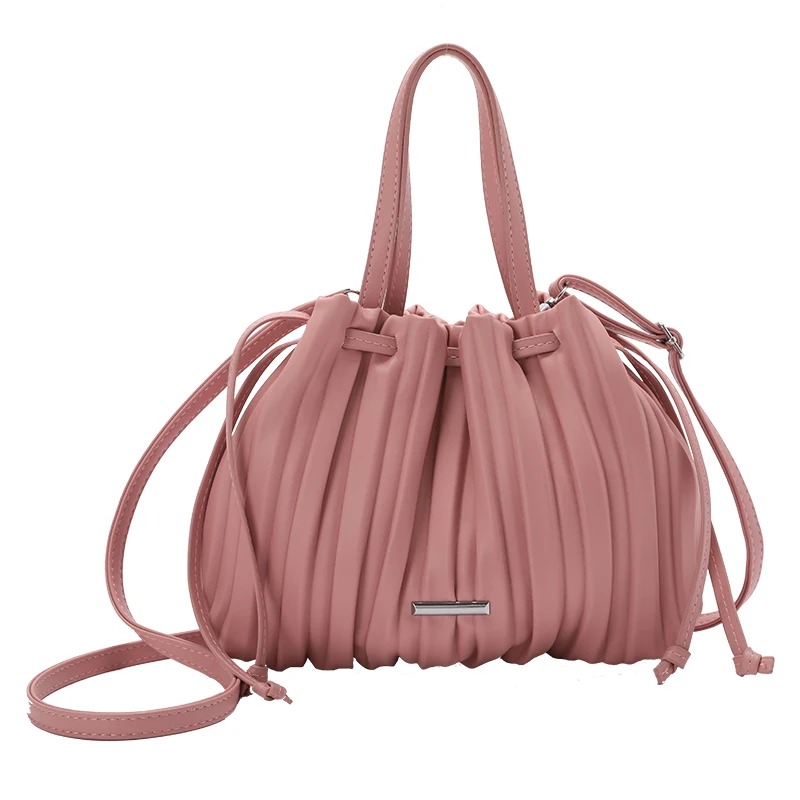 Folds Design PU Leather Crossbody Shoulder Bags for Women 2021 Summer Handbags and Purses Lady Fashion Branded Bucket Totes
Folds Design PU Leather Crossbody Shoulder Bags for Women 2021 Summer Handbags and Purses Lady Fashion Branded Bucket Totes