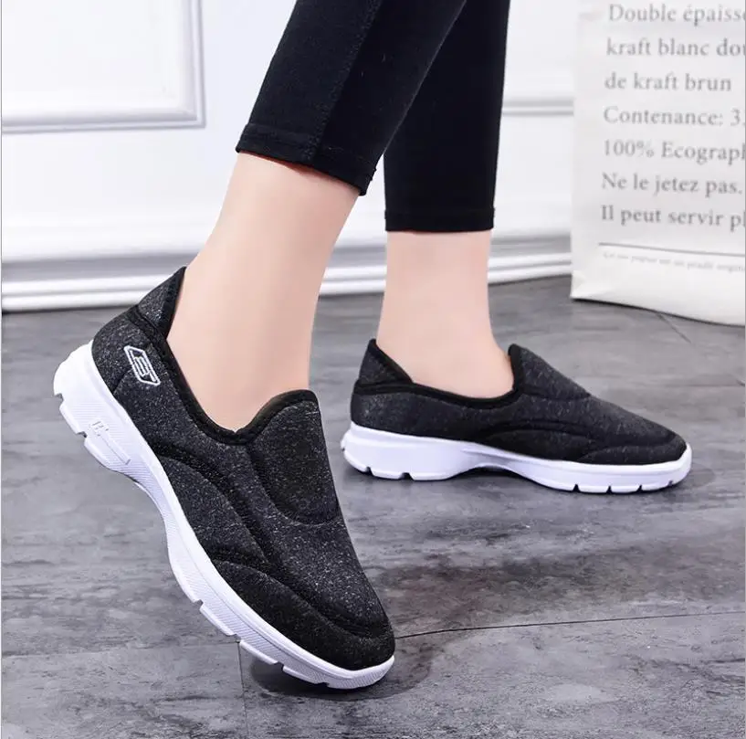 NEW 21Men's and women's new cloth shoes soft soles athletic shoes for the elderly leisure women non-slip shoes wn
NEW 21Men's and women's new cloth shoes soft soles athletic shoes for the elderly leisure women non-slip shoes wn