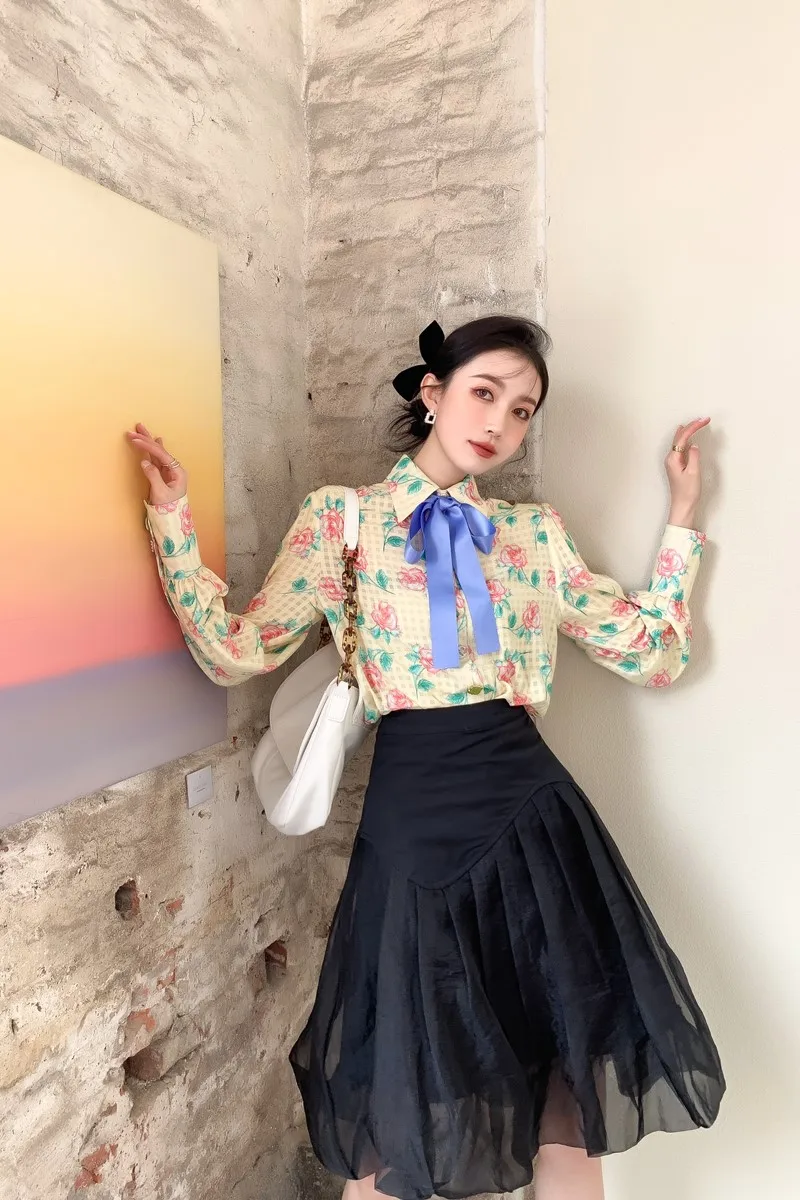 CHEERART 2021 Fashion Yellow Plaid Shirts For Women Long Sleeve Ladies Floral Top Korean Blouse Button Up Collared Shirt Clothes
CHEERART 2021 Fashion Yellow Plaid Shirts For Women Long Sleeve Ladies Floral Top Korean Blouse Button Up Collared Shirt Clothes