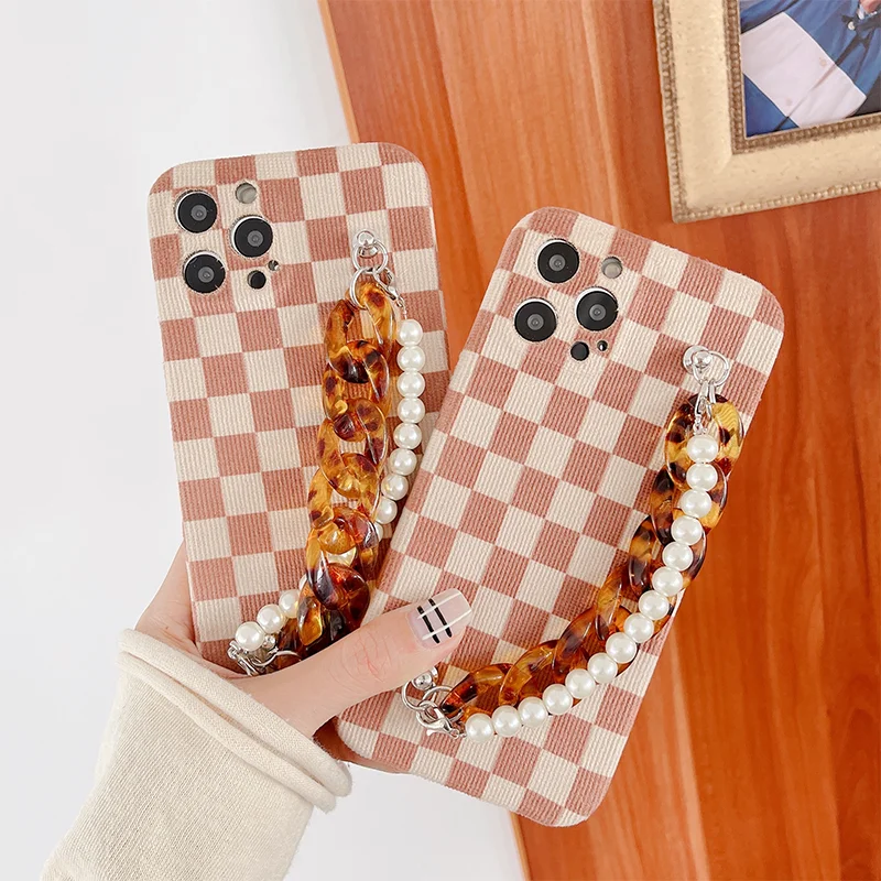 Luxury Pearl Bracelet Plush Plaid For Apple IPhone 11 12 Pro MAX X XR XS 7 Plus For Huawei Mate 30 40 P 50 Nova 5 6 7 8 Cover
Luxury Pearl Bracelet Plush Plaid For Apple IPhone 11 12 Pro MAX X XR XS 7 Plus For Huawei Mate 30 40 P 50 Nova 5 6 7 8 Cover