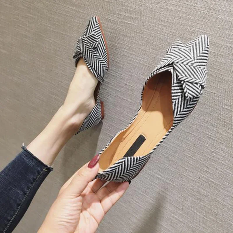 Fashion Flats for Women Shoes 2021 Spring Summer Boat Shoes Pointed toe Casual Slip-on Shoes Elegant Ladies 35-41
Fashion Flats for Women Shoes 2021 Spring Summer Boat Shoes Pointed toe Casual Slip-on Shoes Elegant Ladies 35-41