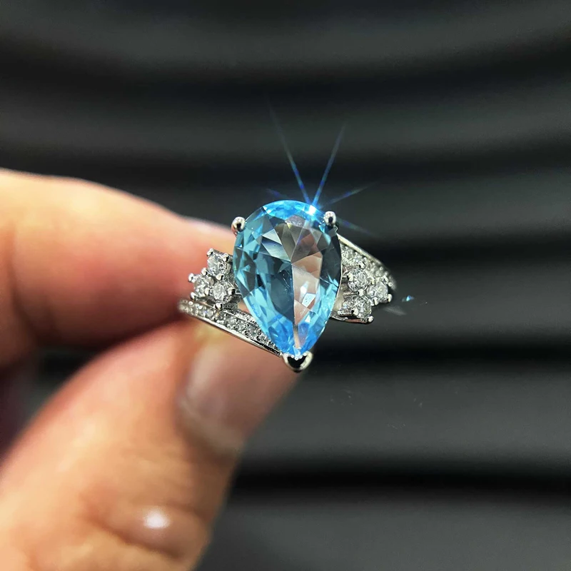 Fashion Water Drop Ring Dazzling AAA Cut Blue Cubic Zircon 925 Silver Luxury Elegant Jewelry For Women Wedding Statement Gift
Fashion Water Drop Ring Dazzling AAA Cut Blue Cubic Zircon 925 Silver Luxury Elegant Jewelry For Women Wedding Statement Gift