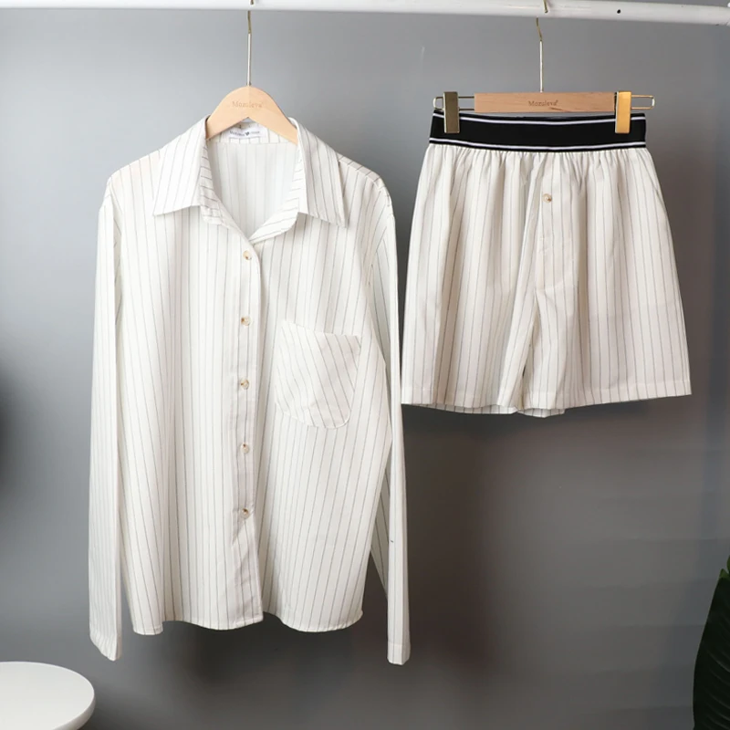 Women's Summer Two-piece Home Suit for Spring / Autumn Thin Long-sleeved Cotton Pants Pajamas Women Autumn Cotton Suit
Women's Summer Two-piece Home Suit for Spring / Autumn Thin Long-sleeved Cotton Pants Pajamas Women Autumn Cotton Suit
