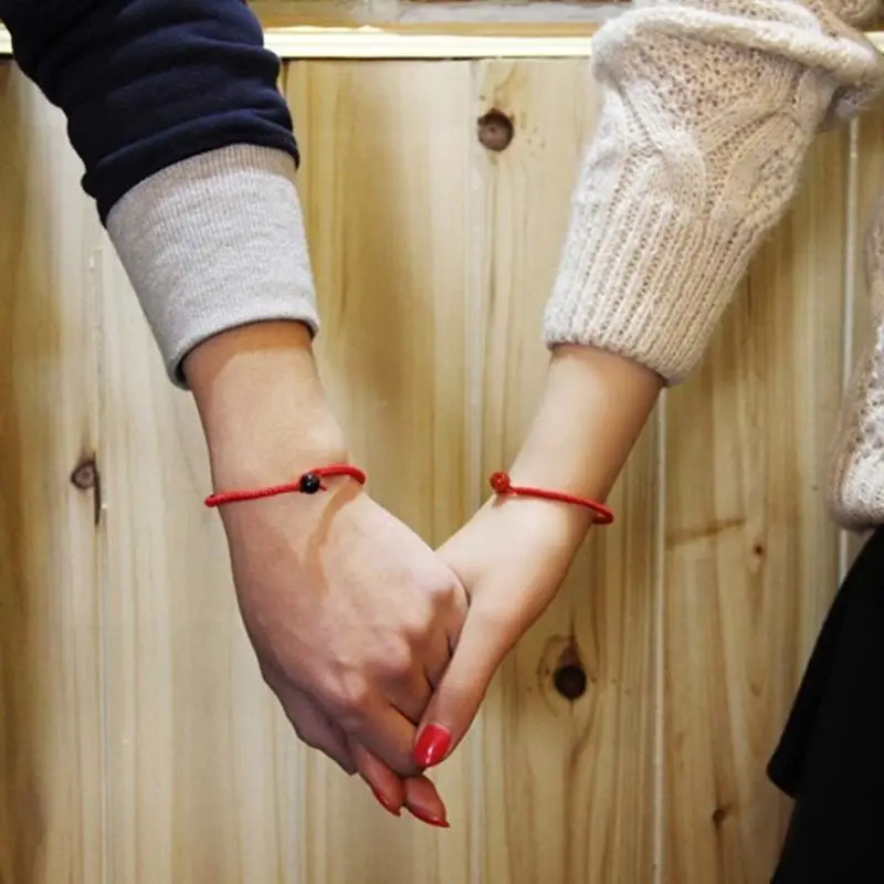 1Pc Fashion Unisex Chinese Red Lucky Bracelet for Women Men Ceramic Beads Braided Rope Cord Bracelets for Couple Lovers Gifts
1Pc Fashion Unisex Chinese Red Lucky Bracelet for Women Men Ceramic Beads Braided Rope Cord Bracelets for Couple Lovers Gifts