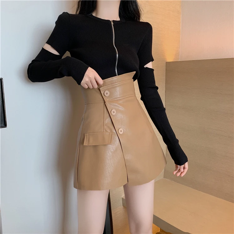 Ins Chic Spring Summer New Irregular Design PU Leather Women Skirt Shorts Japan Girls Slim High Waist Boot Cut Zipper Bottom Set
Ins Chic Spring Summer New Irregular Design PU Leather Women Skirt Shorts Japan Girls Slim High Waist Boot Cut Zipper Bottom Set
