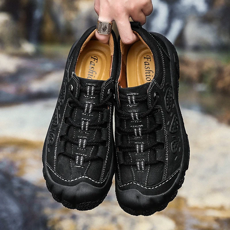 Men Leisure Shoes Casual Sport Shoes Men Fashion Sports Men's Leather Black Man Sneakers 2020 New Breathable Wear
Men Leisure Shoes Casual Sport Shoes Men Fashion Sports Men's Leather Black Man Sneakers 2020 New Breathable Wear