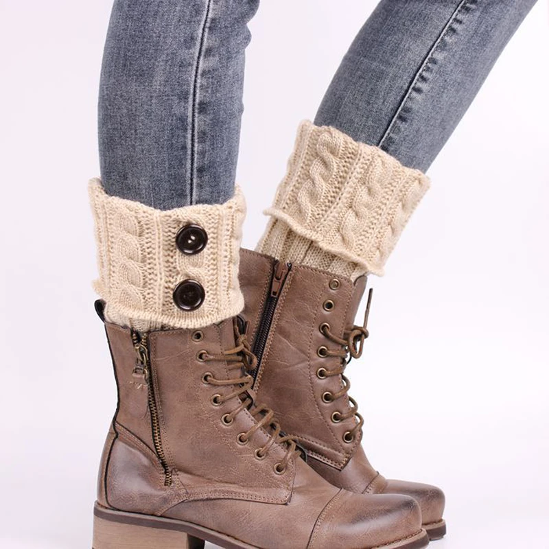 Winter Knitted Woolen Socks Short Buttons Twist Legs Warm Kneepads Women's Warm Feet
Winter Knitted Woolen Socks Short Buttons Twist Legs Warm Kneepads Women's Warm Feet
