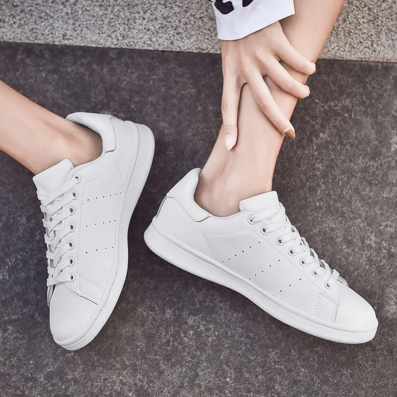 Autumn New Brand Women PU Leather Shoes women casual flats heart lace-up fashion female spring/autumn shoes solid white Sneakers
Autumn New Brand Women PU Leather Shoes women casual flats heart lace-up fashion female spring/autumn shoes solid white Sneakers