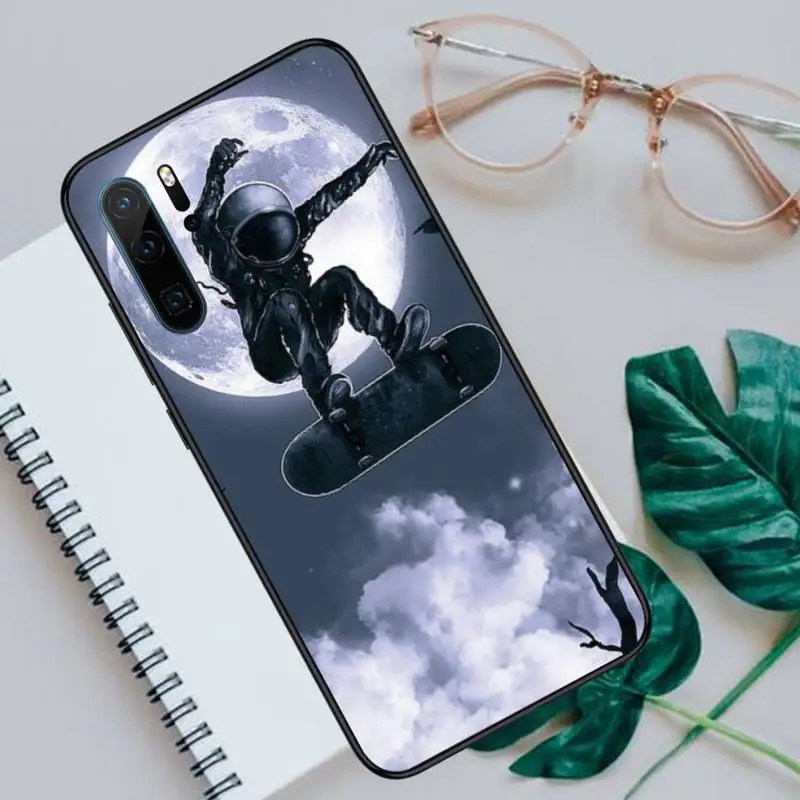 Starry Sky astronaut Phone Cases For Huawei P40 P20 P30 lite Pro P Smart 2019 Mate 40 20 10 Lite Pro Nova 5t
Starry Sky astronaut Phone Cases For Huawei P40 P20 P30 lite Pro P Smart 2019 Mate 40 20 10 Lite Pro Nova 5t