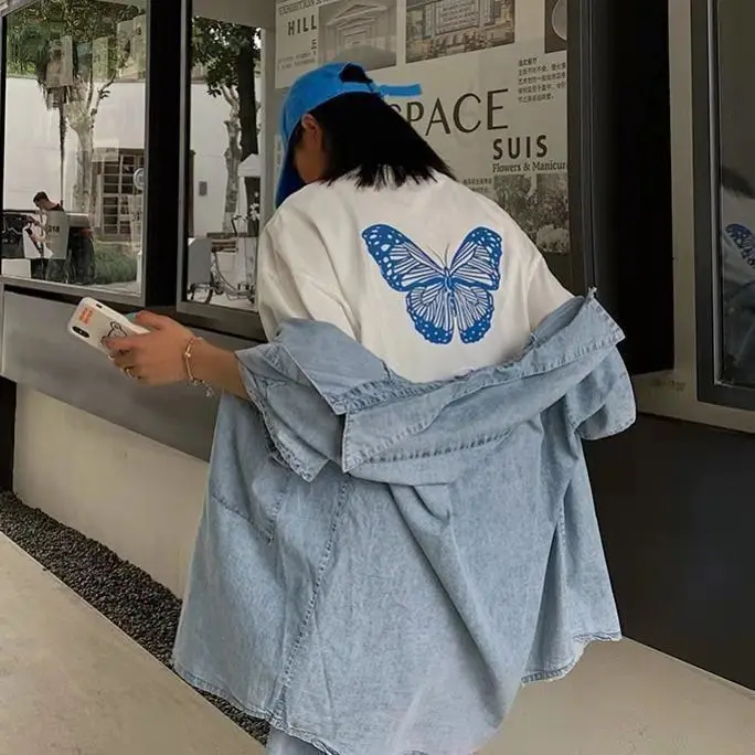Butterfly graffiti printing short sleeve personalized Hong Kong Style lovers' loose Korean student t-shirt female
Butterfly graffiti printing short sleeve personalized Hong Kong Style lovers' loose Korean student t-shirt female