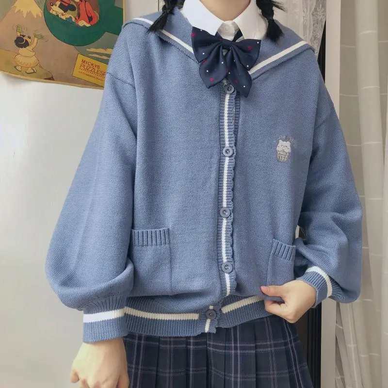 Autumn Winter New Korean Japanese Sailor Collar Embroidered Sweater Loose Female Student JK Knitted Cardigan School Uniform
Autumn Winter New Korean Japanese Sailor Collar Embroidered Sweater Loose Female Student JK Knitted Cardigan School Uniform