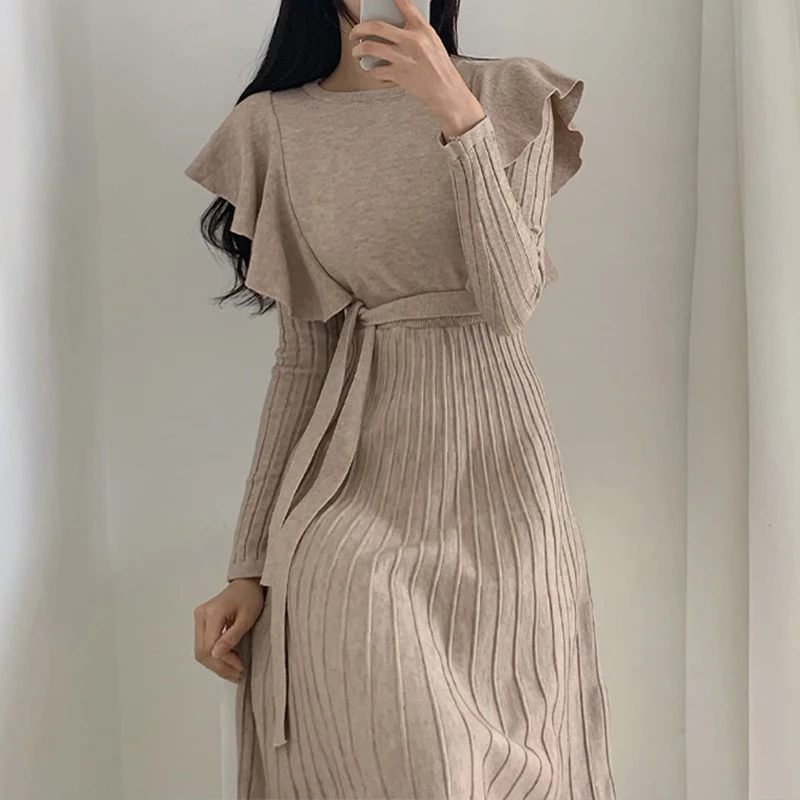 Ruffles Women Sweater Mid Dress Slim Solid Pleated O-Neck Winter Dresses Long Sleeve Office Lady Knee Length Fashion Clothes
Ruffles Women Sweater Mid Dress Slim Solid Pleated O-Neck Winter Dresses Long Sleeve Office Lady Knee Length Fashion Clothes