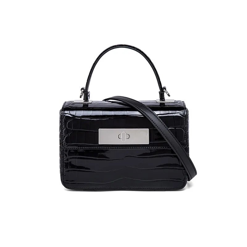 New leather handbags trendy one-shoulder messenger design large-capacity commuter bag Women's Handbags Travel Accessories
New leather handbags trendy one-shoulder messenger design large-capacity commuter bag Women's Handbags Travel Accessories