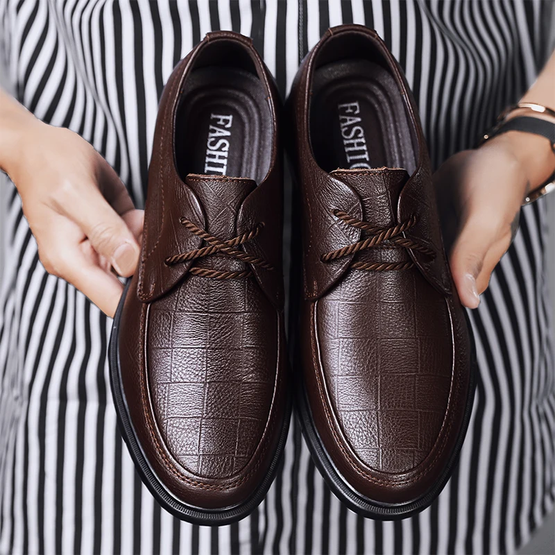 Sapato Masculino Casual Piergitar Men Shoes Casual Sneaker Mens Loafers Leather Man Fashion Black Shoe Zapatos De Hombre
Sapato Masculino Casual Piergitar Men Shoes Casual Sneaker Mens Loafers Leather Man Fashion Black Shoe Zapatos De Hombre