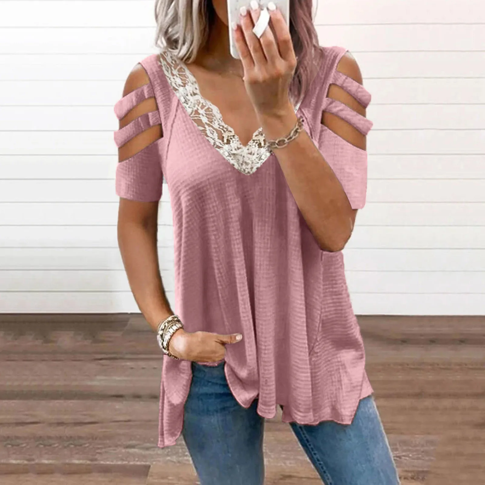 Lace Splicing Stripe Hollow Out T-shirts Women's Short Sleeve Stitching Tunic V-neck Causal T-shirt Women Loose Tops Tee
Lace Splicing Stripe Hollow Out T-shirts Women's Short Sleeve Stitching Tunic V-neck Causal T-shirt Women Loose Tops Tee