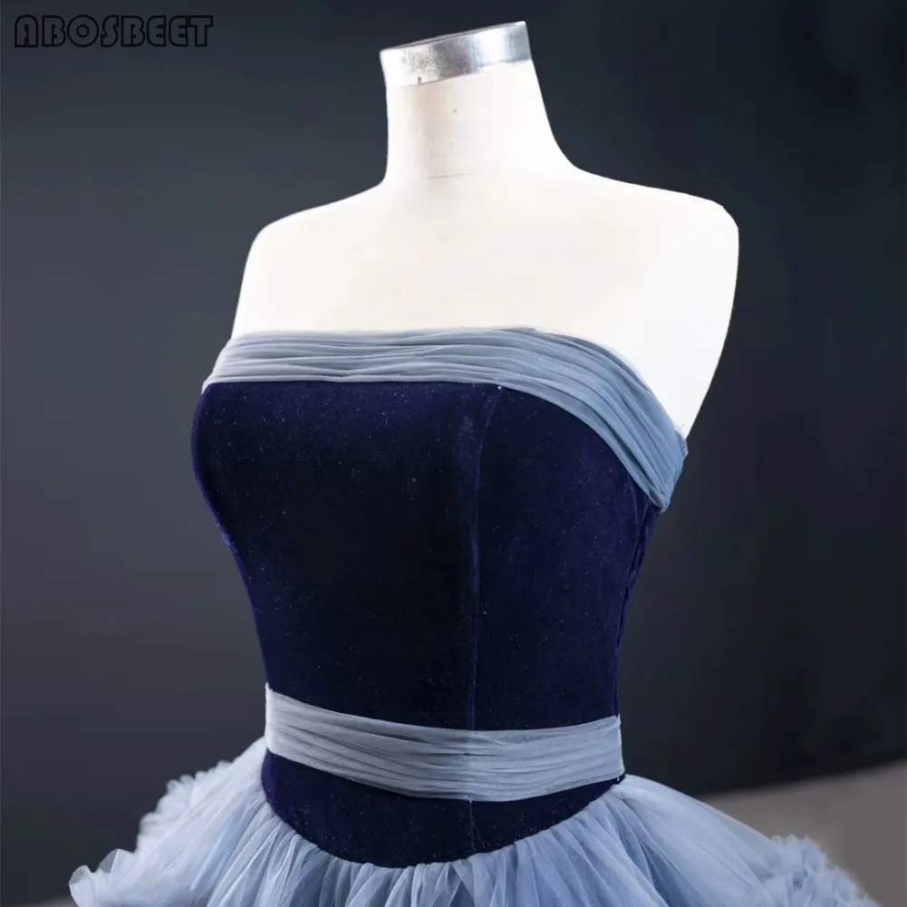 Elegant Long Prom Dress with Long Train Strapless Collar Sleeveless Tiered Long Formal Dress Evening Gown Lace Up Back
Elegant Long Prom Dress with Long Train Strapless Collar Sleeveless Tiered Long Formal Dress Evening Gown Lace Up Back