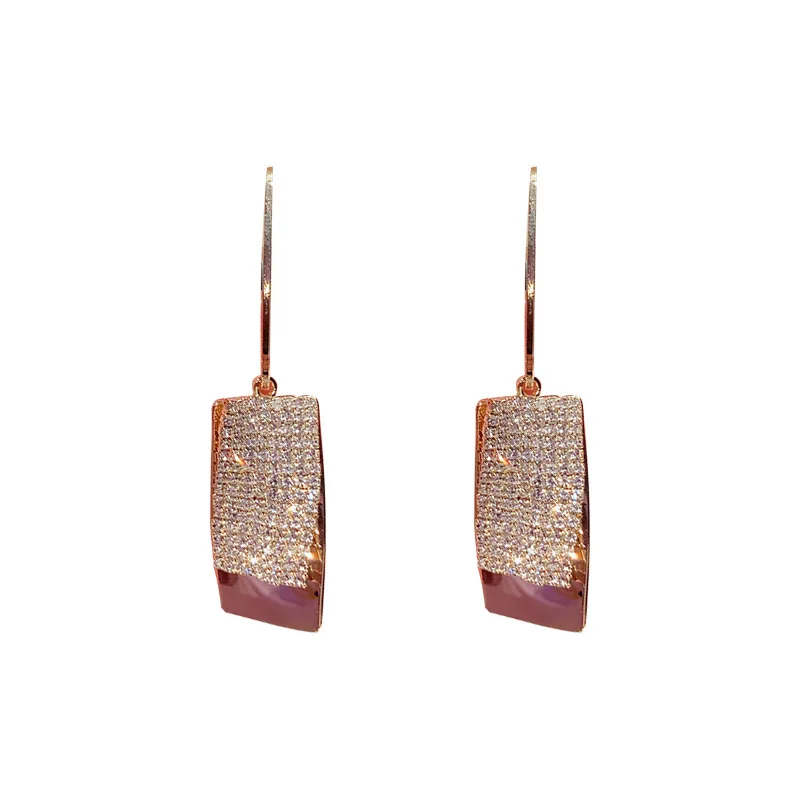 New type of irregular metal drop cherry earrings Selling long style elegant inlaid female jewelry pendant accessories
New type of irregular metal drop cherry earrings Selling long style elegant inlaid female jewelry pendant accessories