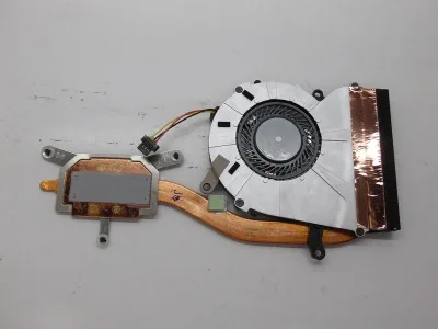 NEW ORIGINAL FAN WITH HEATSINK For Sony Vaio FIT13A SVF13 F13N SVF13N 13A AB0600HX0403Z1 UDQFRSH01CQU Laptop CPU Cooling Fan
NEW ORIGINAL FAN WITH HEATSINK For Sony Vaio FIT13A SVF13 F13N SVF13N 13A AB0600HX0403Z1 UDQFRSH01CQU Laptop CPU Cooling Fan