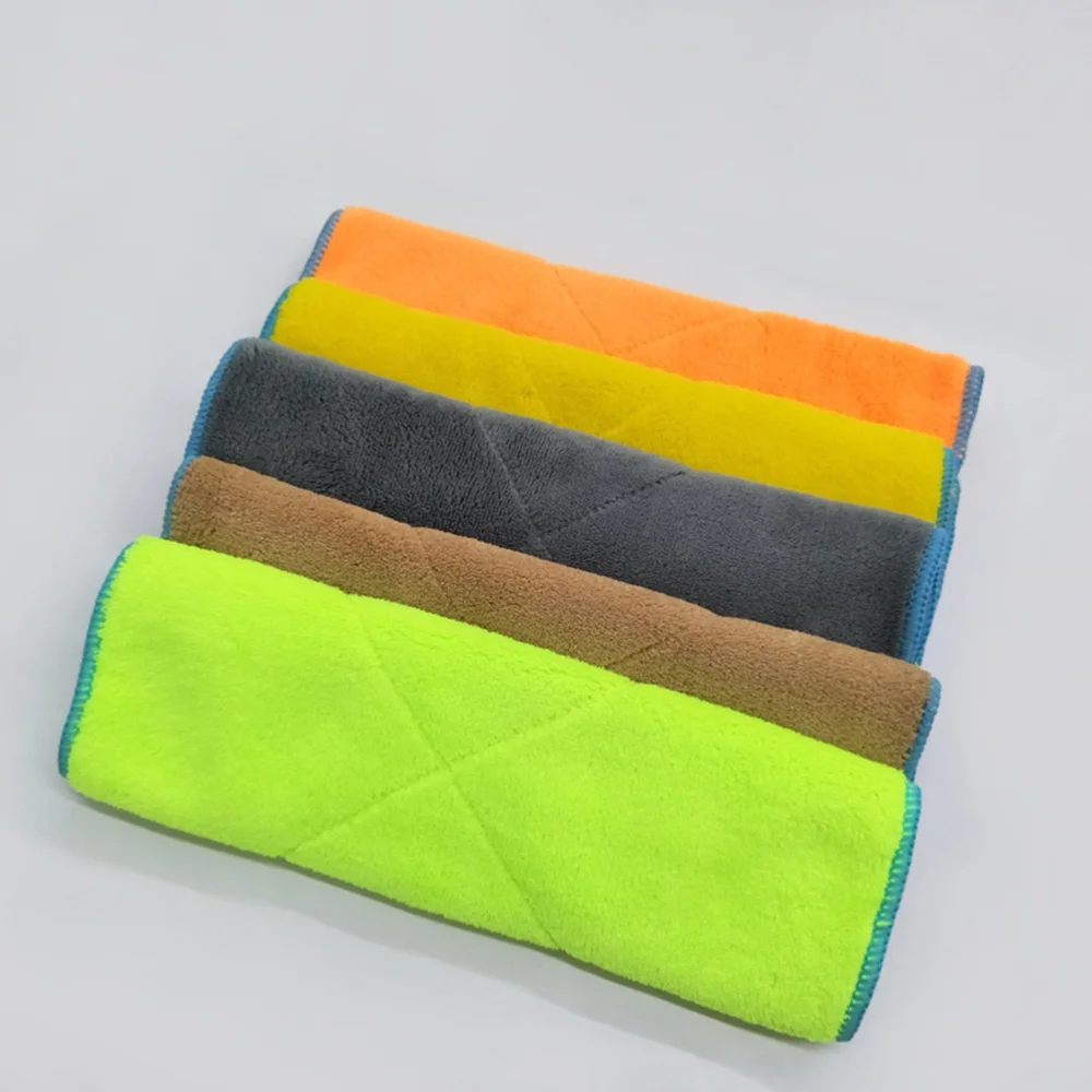 5 PCS Dual-side Car Cleaning Towels Coral Auto Car Polishing Waxing Drying Cloth (25 * 25) 
5 PCS Dual-side Car Cleaning Towels Coral Auto Car Polishing Waxing Drying Cloth (25 * 25)