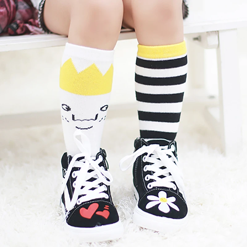 Фото Мультяшные милые носки забавные Асимметричные хлопковые - купить