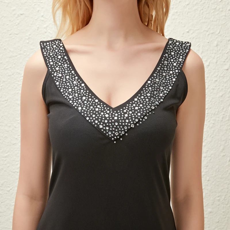 2020 Summer Ladies Sexy Chiffon Deep V Neck Hot Drilling Dress Elegant Sleeveless Slim Dress for Women A-line Casual Bigsweety 
2020 Summer Ladies Sexy Chiffon Deep V Neck Hot Drilling Dress Elegant Sleeveless Slim Dress for Women A-line Casual Bigsweety