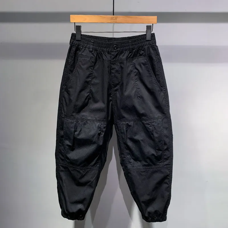 Can take simple fashion brand material contrast casual pants men's summer loose legged harem Capris
Can take simple fashion brand material contrast casual pants men's summer loose legged harem Capris