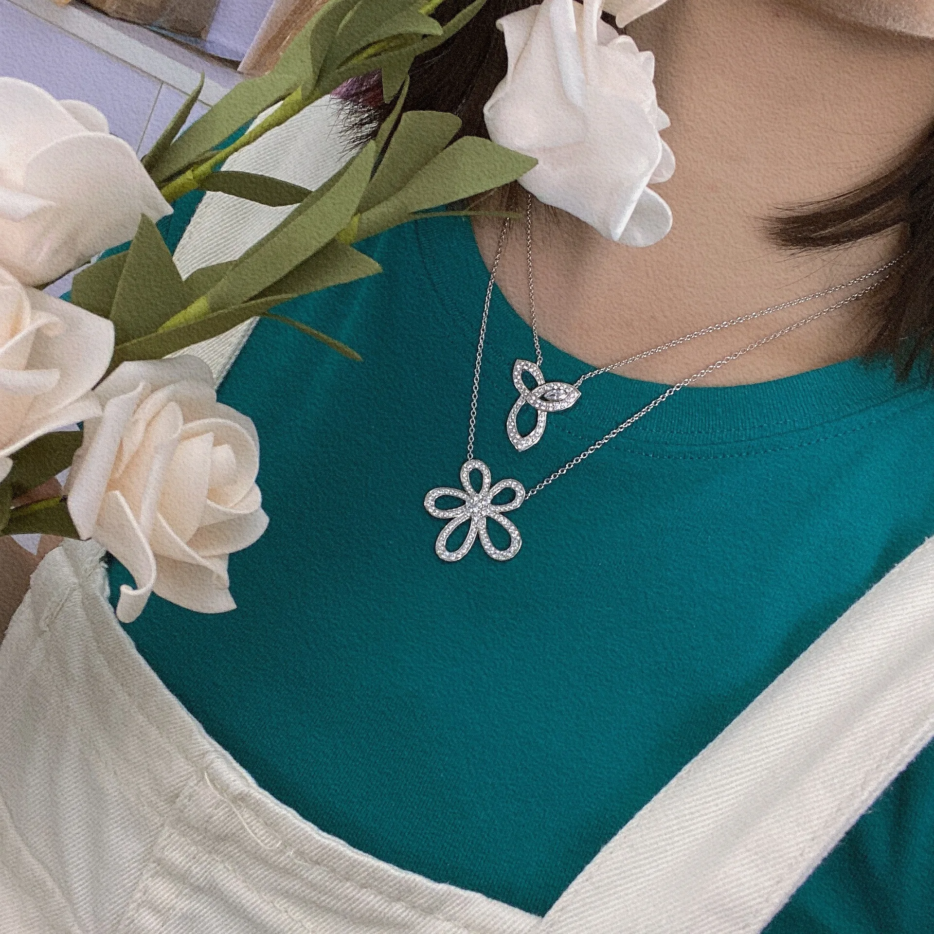 925 Sterling Silver Simulated Moissanite Diamond Cubic Zirconiat Pendant Necklaces Women Fashion Fine Jewekry Necklace Gift
925 Sterling Silver Simulated Moissanite Diamond Cubic Zirconiat Pendant Necklaces Women Fashion Fine Jewekry Necklace Gift