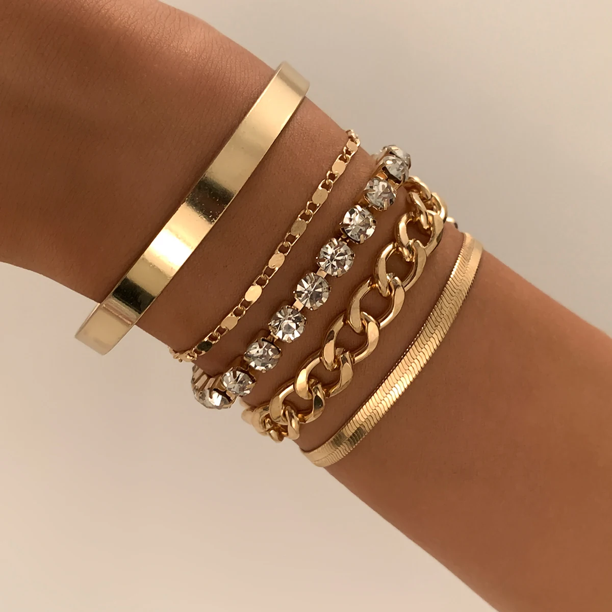 IngeSight.Z Luxury Shiny Rhinestones Crystal Chain Bracelets Bangle Multi Layered Chunky Thick Miami Curb Cuban Bracelet Jewelry
IngeSight.Z Luxury Shiny Rhinestones Crystal Chain Bracelets Bangle Multi Layered Chunky Thick Miami Curb Cuban Bracelet Jewelry