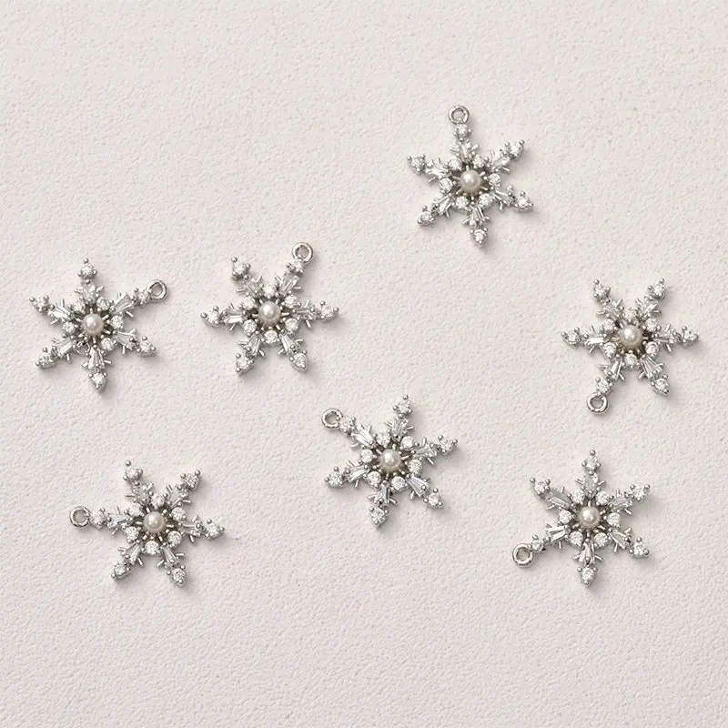 2PCS 16*20mm with Zircon Snowflake Pendants 14k Gold Plated Charms for Jewelry Making DIY Brass Accessories Designer Charms
2PCS 16*20mm with Zircon Snowflake Pendants 14k Gold Plated Charms for Jewelry Making DIY Brass Accessories Designer Charms