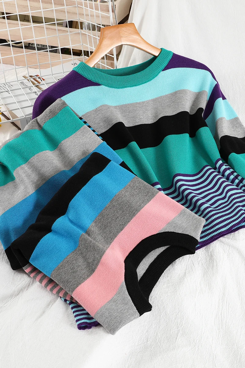 New Product Round Neck Striped Slim Slimming Short Knit Sweater Simple Korean Spring 2021fashion All-match Loose Bottoming Shirt
New Product Round Neck Striped Slim Slimming Short Knit Sweater Simple Korean Spring 2021fashion All-match Loose Bottoming Shirt