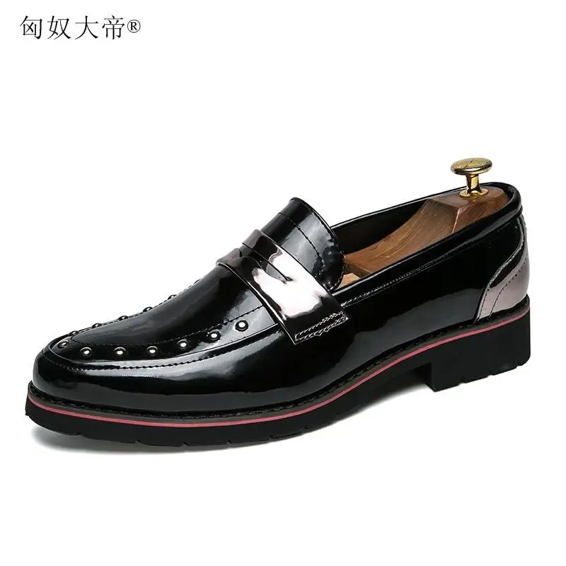 New Fashion Gold Top and Metal Toe Men Velvet Dress shoes italian mens dress shoes Handmade Loafers
New Fashion Gold Top and Metal Toe Men Velvet Dress shoes italian mens dress shoes Handmade Loafers
