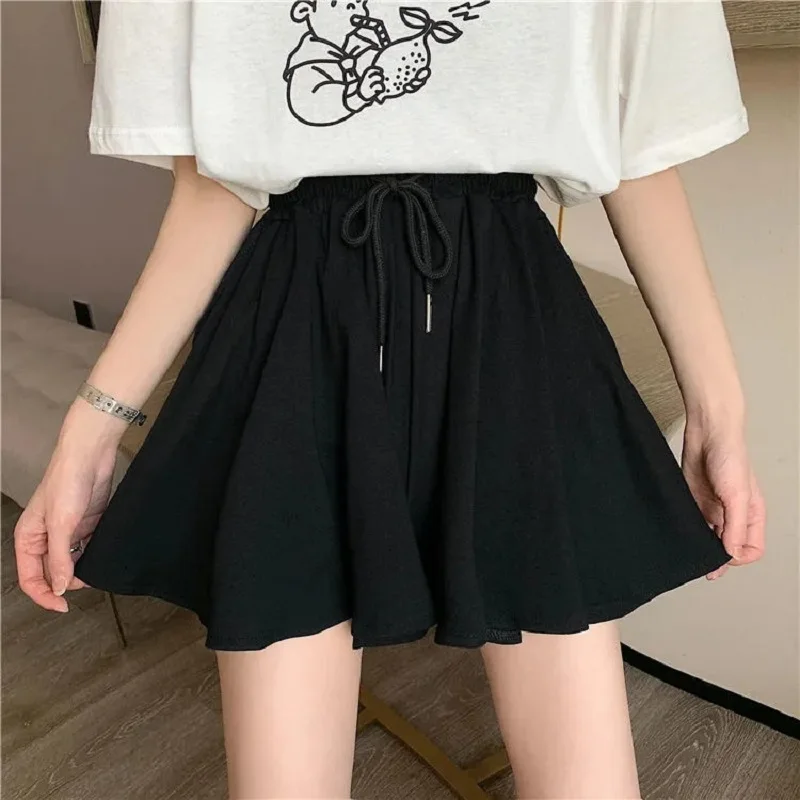 Summer Black Solid Lacing High Waist Wide Leg A-line Shorts Women Loose Casual Sports Apparel Oversized Clothes Hakama Y2K Punk
Summer Black Solid Lacing High Waist Wide Leg A-line Shorts Women Loose Casual Sports Apparel Oversized Clothes Hakama Y2K Punk