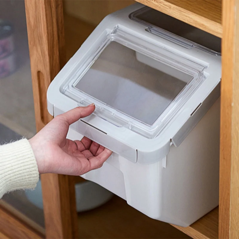 Large Capacity Pet Dog Food Storage Container Food Storage Box with Measuring Cup Moisture Proof Airtight Seal Bucket
Large Capacity Pet Dog Food Storage Container Food Storage Box with Measuring Cup Moisture Proof Airtight Seal Bucket