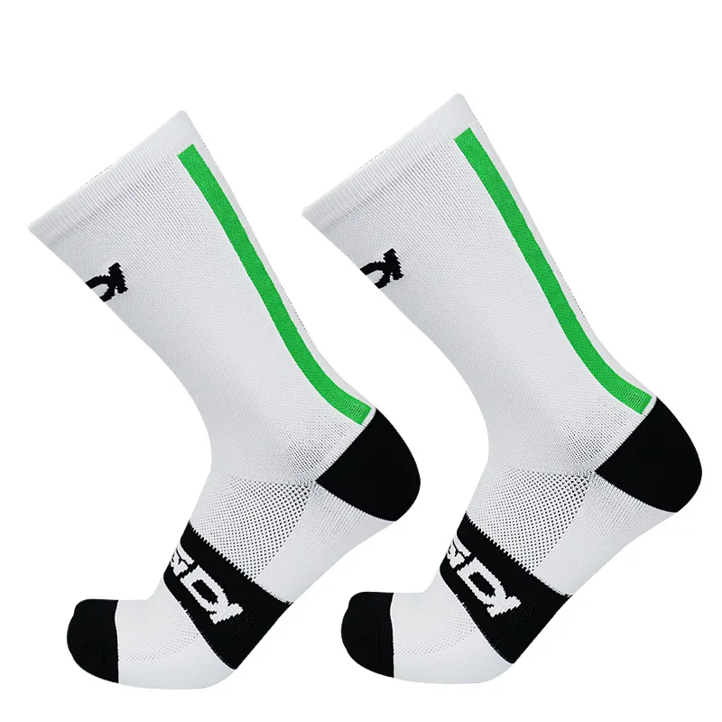 Cycling Sports Socks Professional Racing Socks Comfortable Breathable Men Women Road Bikes Running Socks Calcetines Ciclismo
Cycling Sports Socks Professional Racing Socks Comfortable Breathable Men Women Road Bikes Running Socks Calcetines Ciclismo
