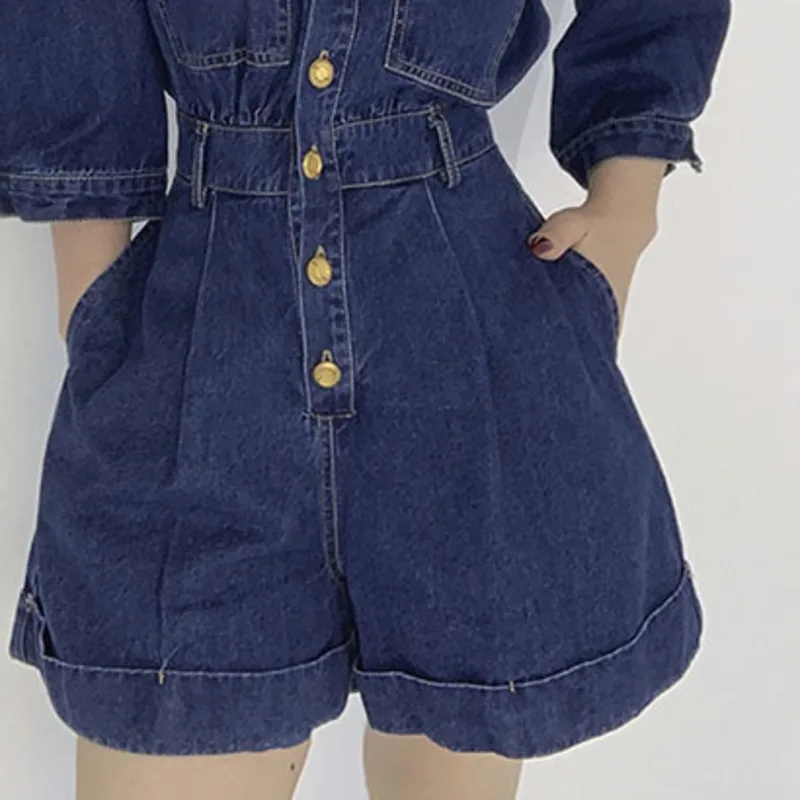 DEAT 2021 New Spring And Autumn Fashion Street Denim Frock Single-breasted Romper Short Sleeve High Waist Shorts For Women SL359 
DEAT 2021 New Spring And Autumn Fashion Street Denim Frock Single-breasted Romper Short Sleeve High Waist Shorts For Women SL359