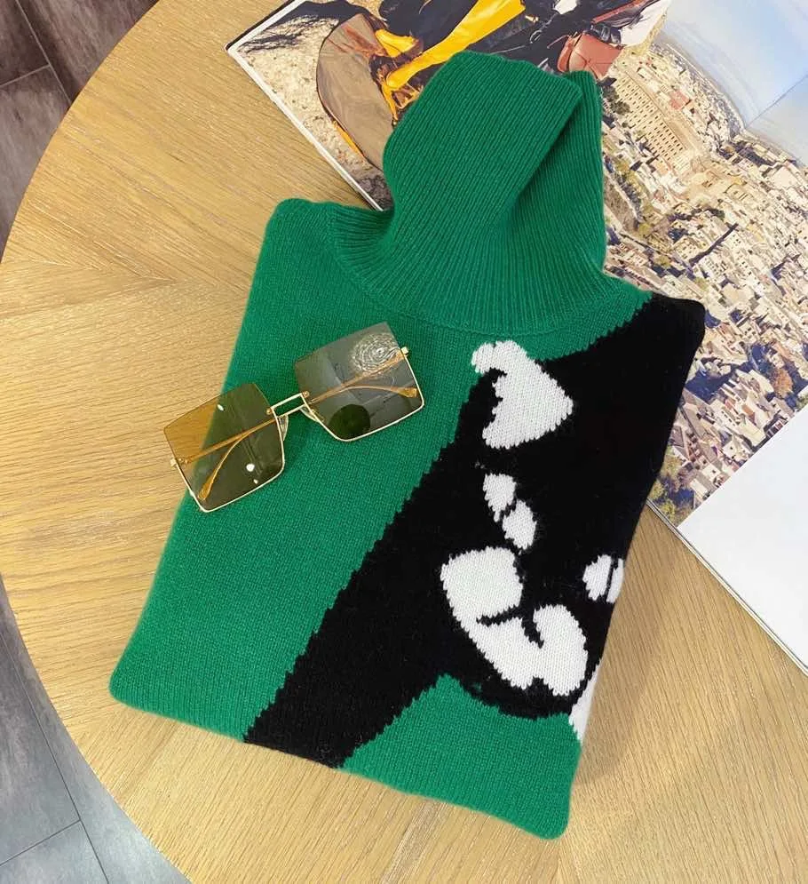 Turtleneck Green 100 Percent Pure Wool Knitted Pullover Sweater for Woman Autumn Winter Designer Luxury Female Jersey Jumper
Turtleneck Green 100 Percent Pure Wool Knitted Pullover Sweater for Woman Autumn Winter Designer Luxury Female Jersey Jumper