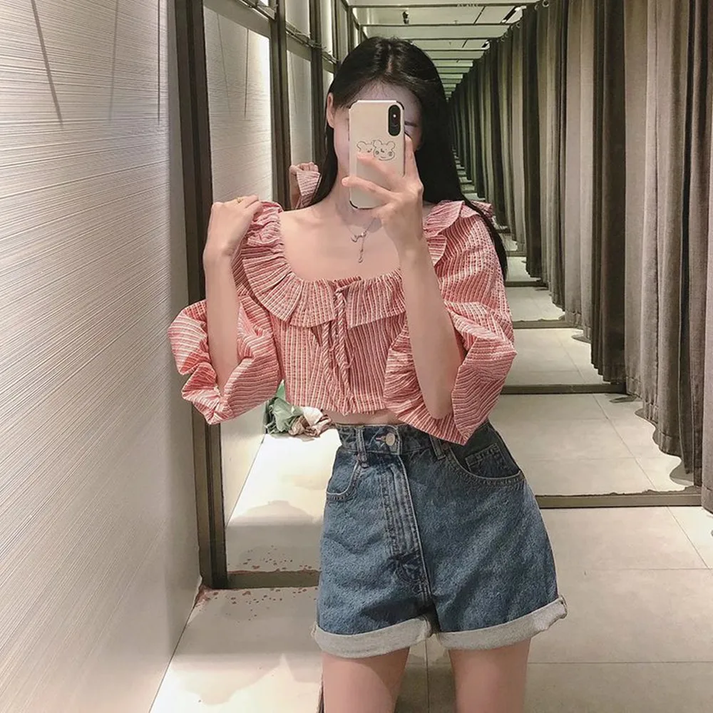 New Women's 2021 ZA Summer Sweet French Square Collar Layered Decoration Lace Bubble Sleeve Striped Short Top Shirt
New Women's 2021 ZA Summer Sweet French Square Collar Layered Decoration Lace Bubble Sleeve Striped Short Top Shirt