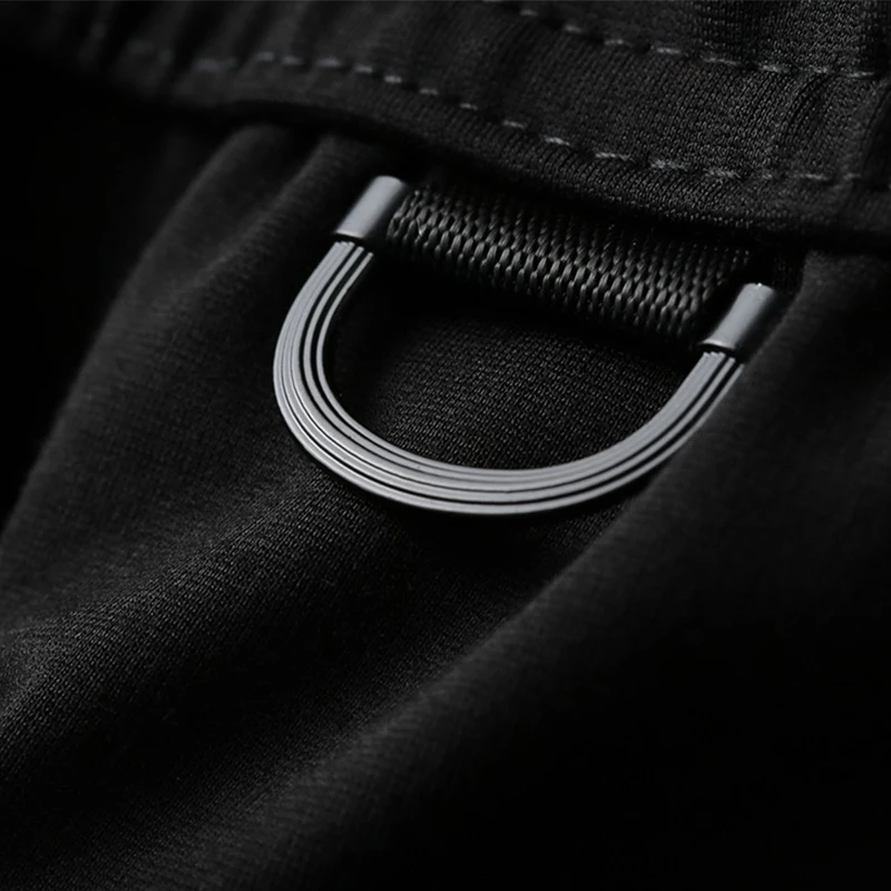 2021 spring and summer new men's Korean version of the light luxury brand beam casual sports nine pants
2021 spring and summer new men's Korean version of the light luxury brand beam casual sports nine pants