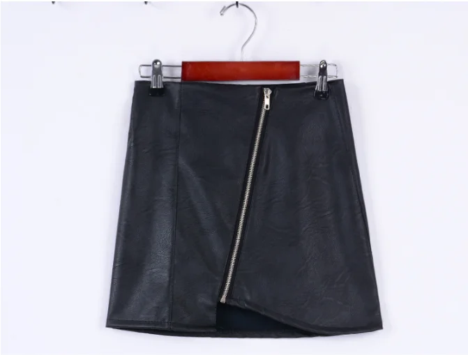 2022 Women Winter Bodycon Skirts Black Solid Color Front Zip PU Leather High Waist Sexy Evening Party Clubwear Bust Mini Skirt
2022 Women Winter Bodycon Skirts Black Solid Color Front Zip PU Leather High Waist Sexy Evening Party Clubwear Bust Mini Skirt