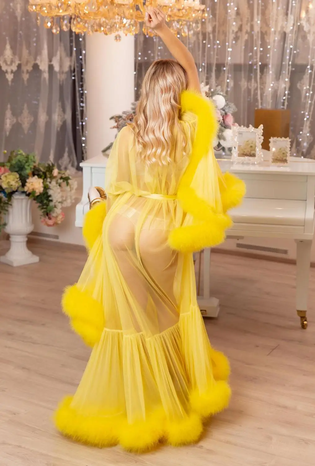 Yellow Women's Kimono Pregnant Party Sleepwear Sexy Faux Fur Lady Bathrobe Sheer Nightgown Robe Prom Bridesmaid Shawel 2020 New
Yellow Women's Kimono Pregnant Party Sleepwear Sexy Faux Fur Lady Bathrobe Sheer Nightgown Robe Prom Bridesmaid Shawel 2020 New