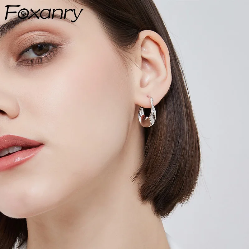 GOLDRIA Prevent Allergy 925 Sterling Silver Hoop Earrings For Women Trendy Elegant Simple Smooth Twisted Geometric Party Jewelry
GOLDRIA Prevent Allergy 925 Sterling Silver Hoop Earrings For Women Trendy Elegant Simple Smooth Twisted Geometric Party Jewelry