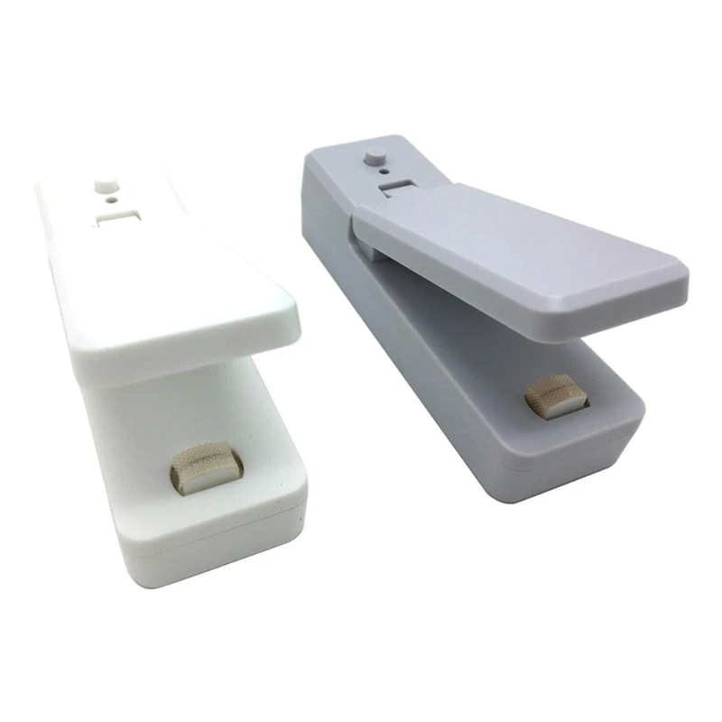 Portable USB Mini Sealing Machine Plastic Food Bag Food Saver Vacuum Heat Sealer G6DC
Portable USB Mini Sealing Machine Plastic Food Bag Food Saver Vacuum Heat Sealer G6DC